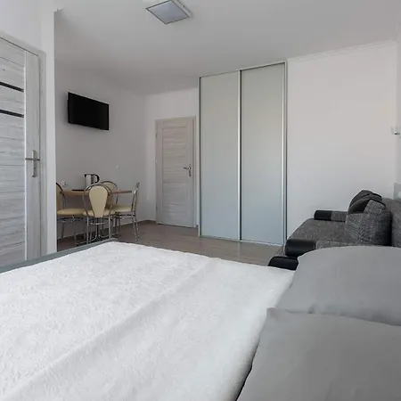 Altair4kids Homestay *